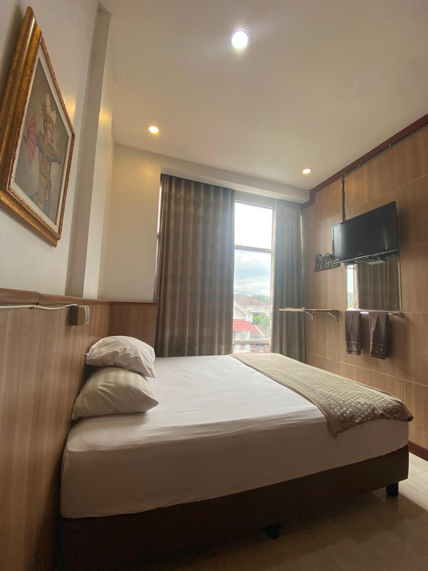 The Cabin Hotel Gandekan Yogyakarta Ngoại thất bức ảnh